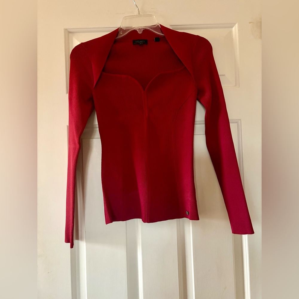 Ted Baker London Long Sleeve Sweetheart Neckline Red Top Size 1